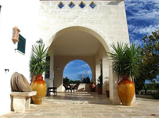 Gasthaus Trulli Fogliarella Ostuni Exterior foto