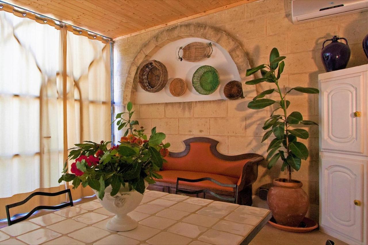 Gasthaus Trulli Fogliarella Ostuni Exterior foto