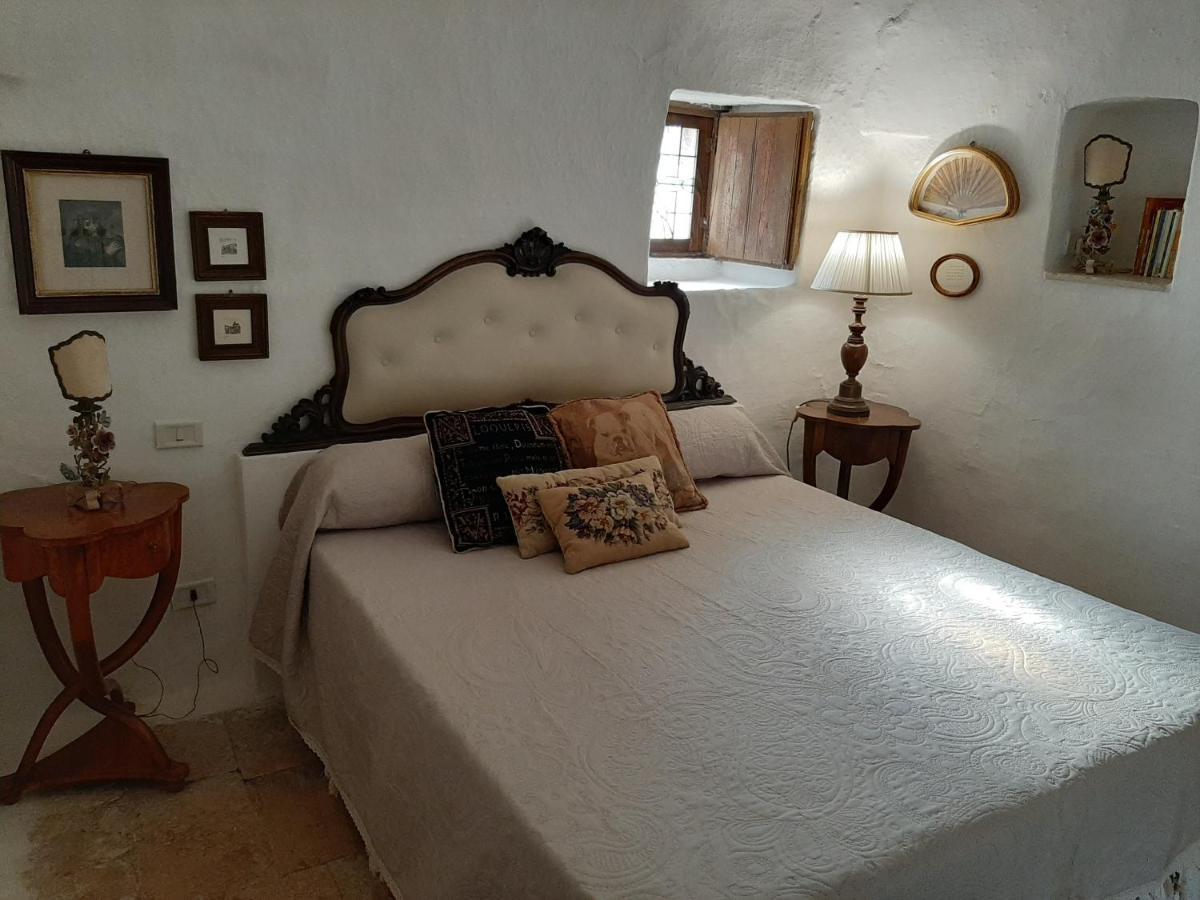 Gasthaus Trulli Fogliarella Ostuni Exterior foto