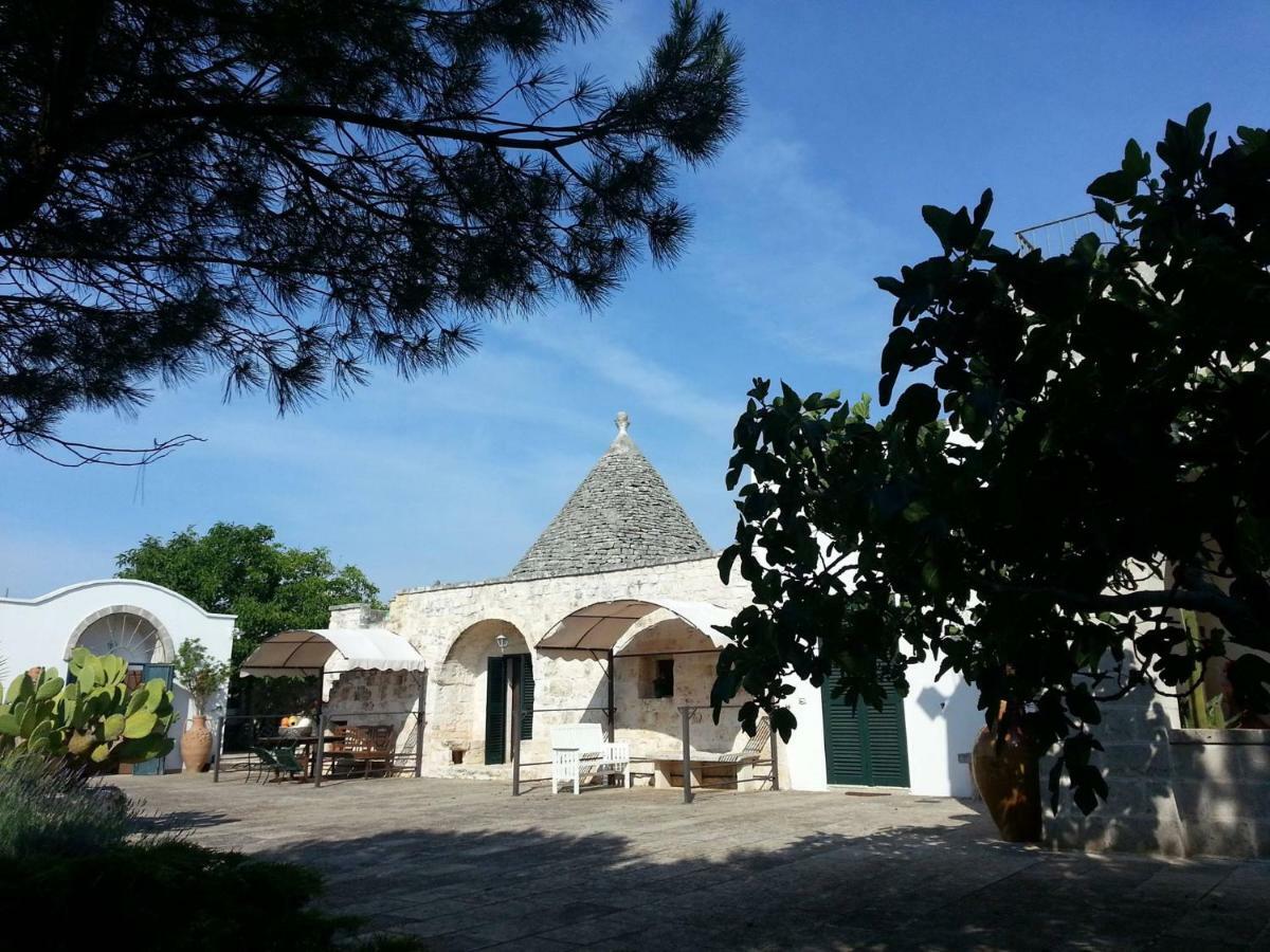 Gasthaus Trulli Fogliarella Ostuni Exterior foto
