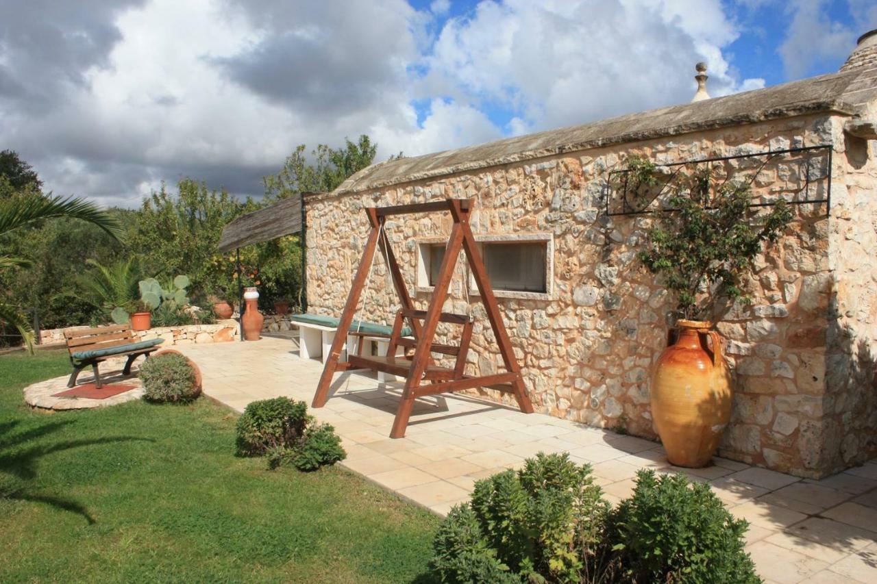 Gasthaus Trulli Fogliarella Ostuni Exterior foto