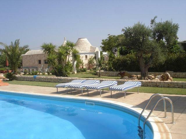 Gasthaus Trulli Fogliarella Ostuni Exterior foto