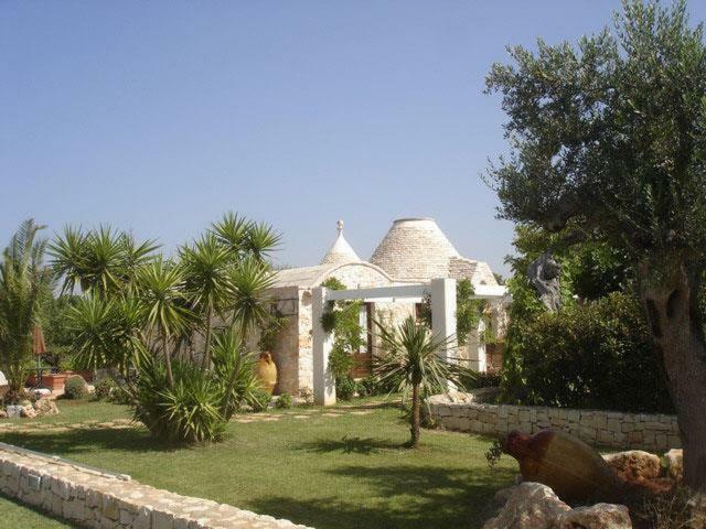 Gasthaus Trulli Fogliarella Ostuni Exterior foto